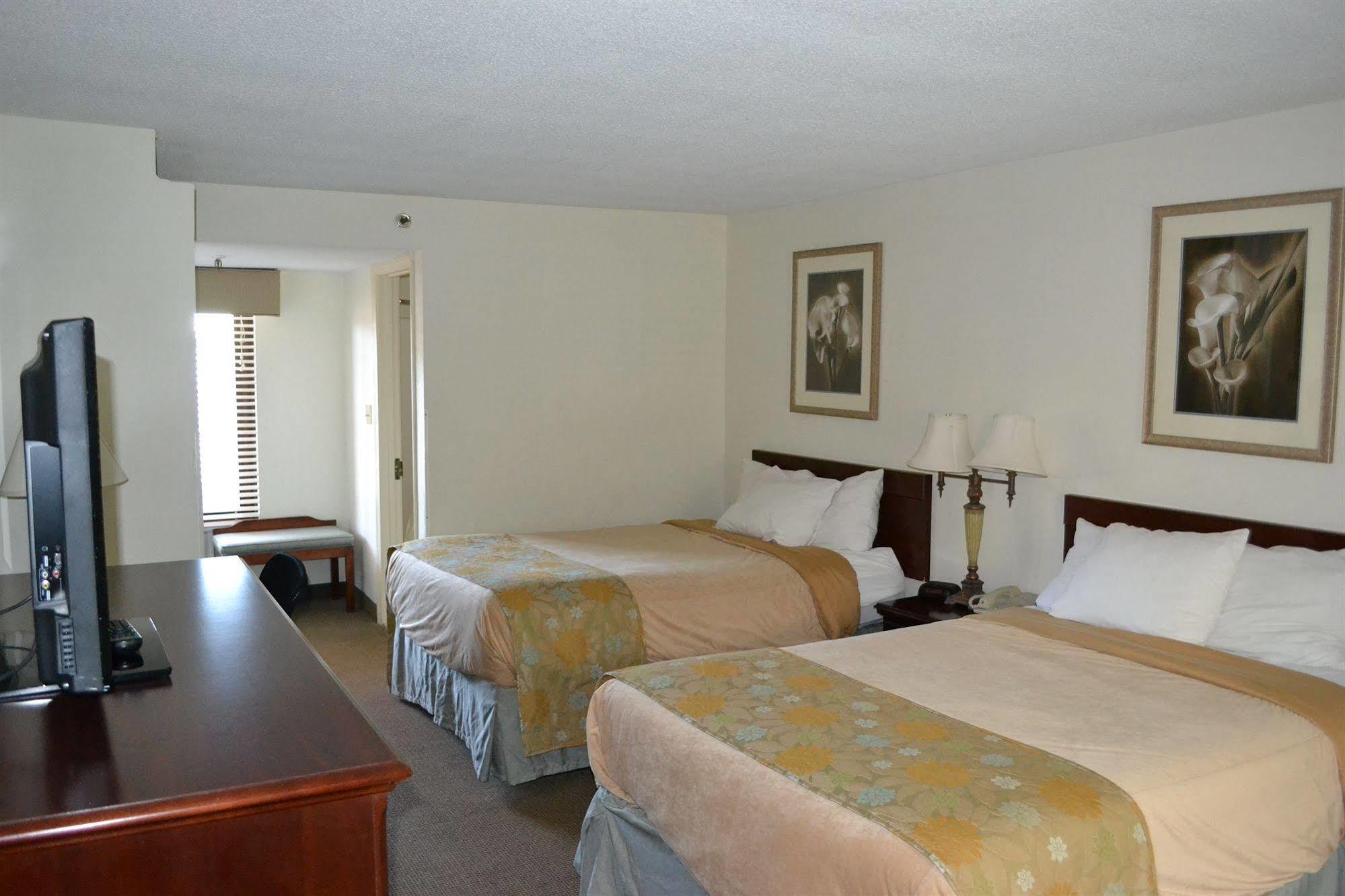 The Greenwood Hotel بولينغ غرين المظهر الخارجي الصورة
